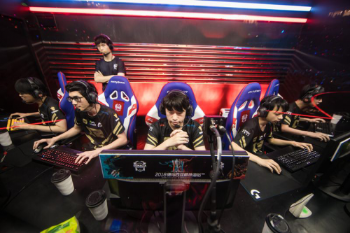 足球赛事 足球赛事