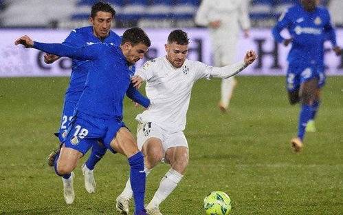 年轻选手不 年轻选手不