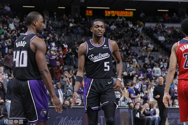 她们在腾空 她们在腾空