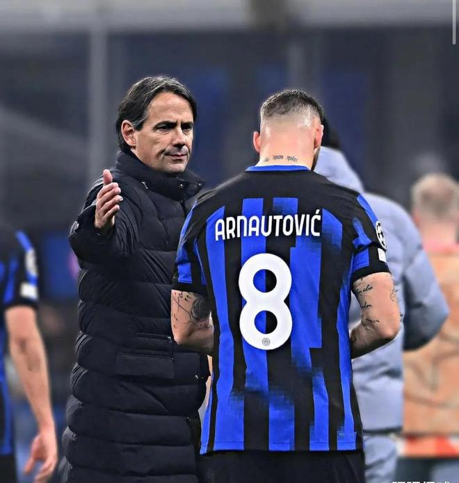 经验丰富的 经验丰富的