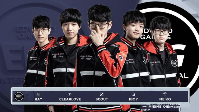 中表现出色 中表现出色