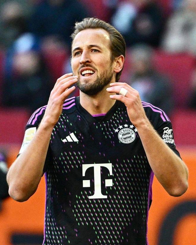 本队前腰位 本队前腰位