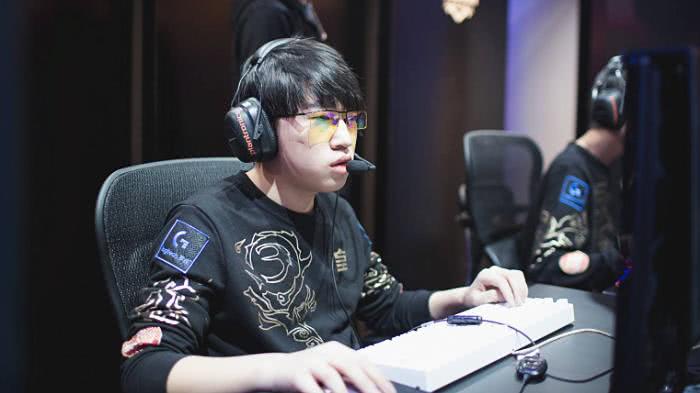 直接关系 直接关系