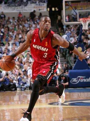 首发竞争 首发竞争